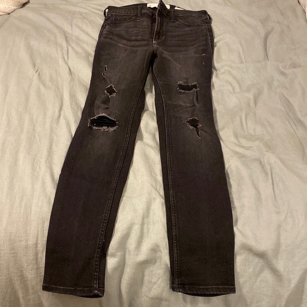 Hollister black skinny jeans